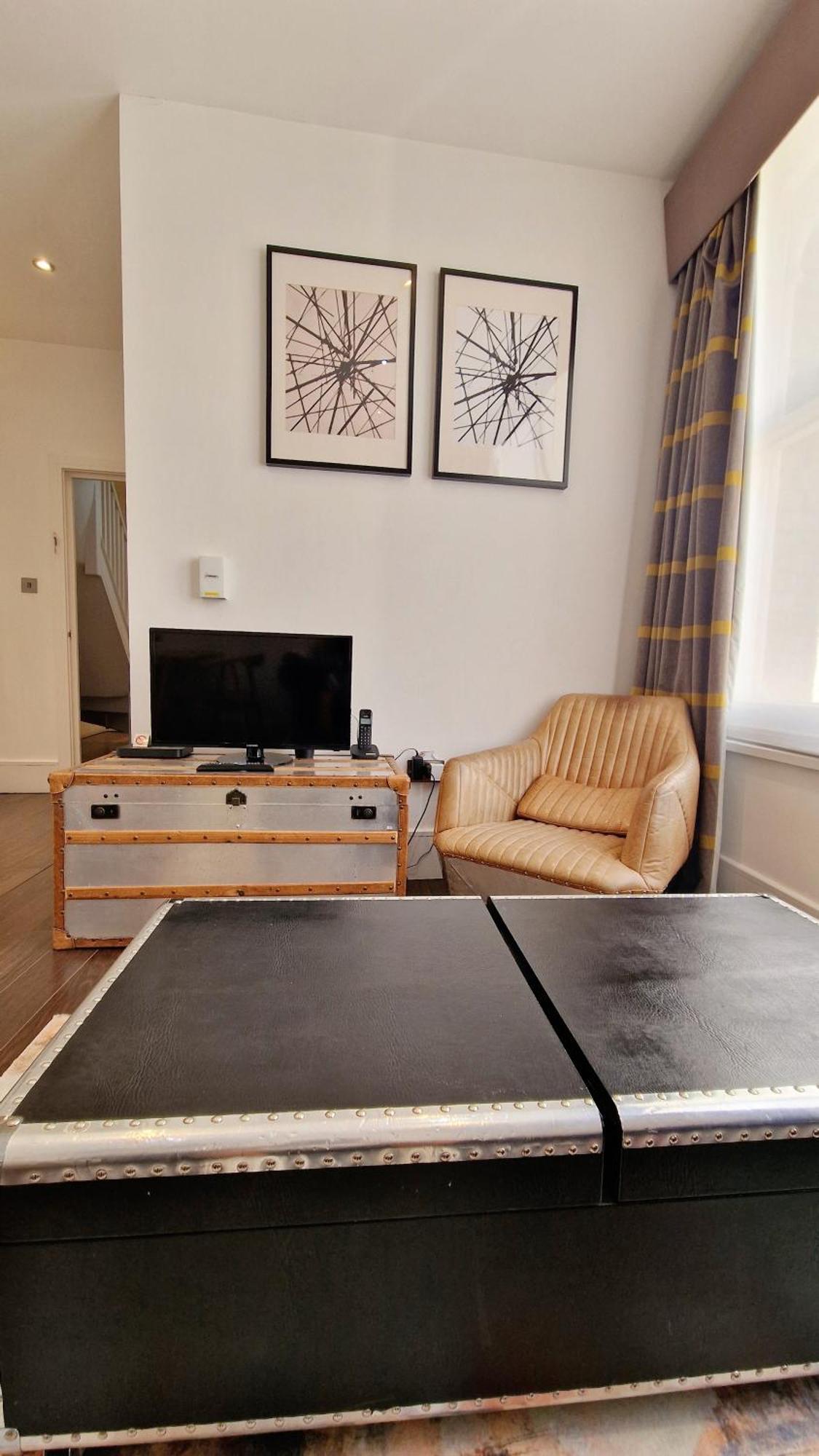 Apartamento Clockwork London Flats Exterior foto