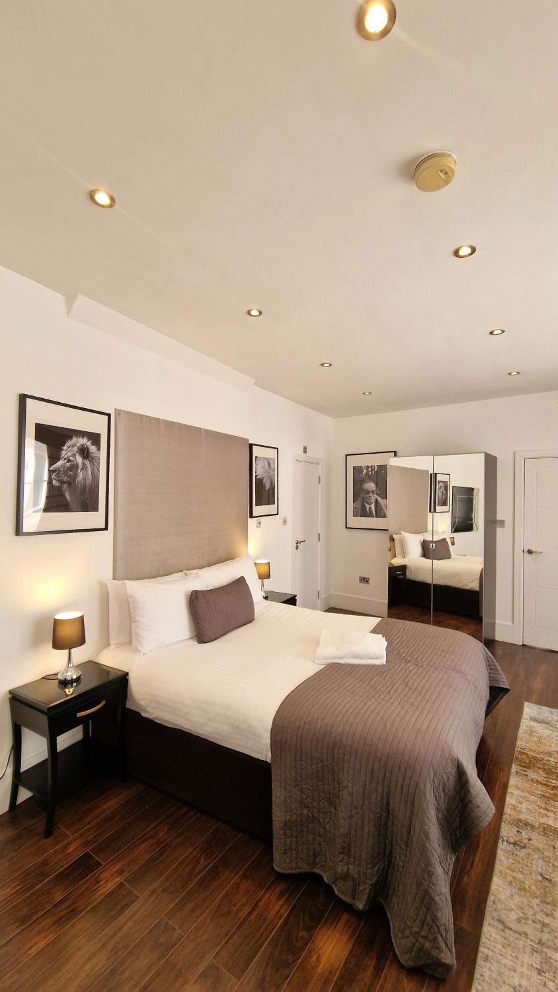 Apartamento Clockwork London Flats Exterior foto